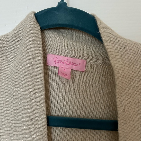 Lilly Pulitzer size small sweater - Picture 2 of 2